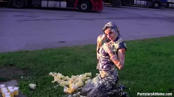 Truck Stop Mess Whore Screencap 61 on www.sinx.com