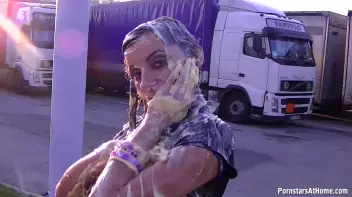 Truck Stop Mess Whore Screencap 68 on www.sinx.com