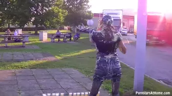 Truck Stop Mess Whore Screencap 71 on www.sinx.com