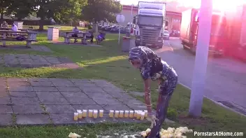 Truck Stop Mess Whore Screencap 72 on www.sinx.com