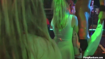 Party Hardcore Gone Crazy Vol. 35 Part 5 - Cam 2 Screencap 112 on www.sinx.com