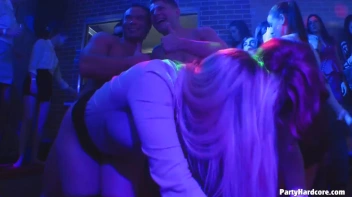 Party Hardcore Gone Crazy Vol. 35 Part 5 - Cam 2 Screencap 72 on www.sinx.com