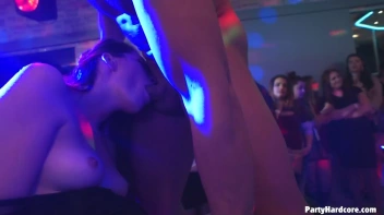 Party Hardcore Gone Crazy Vol. 33 Part 6 - Cam 1 Screencap 40 on www.sinx.com