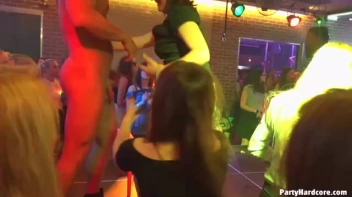 Party Hardcore Gone Crazy Vol. 41 Single Cut: Part 2 - Cam 4 Screencap 111 on www.sinx.com