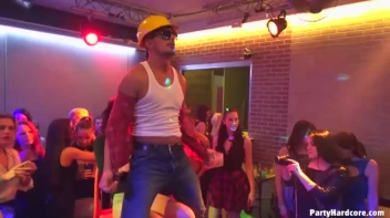 Party Hardcore Gone Crazy Vol. 41 Single Cut: Part 2 - Cam 4 Screencap 29 on www.sinx.com