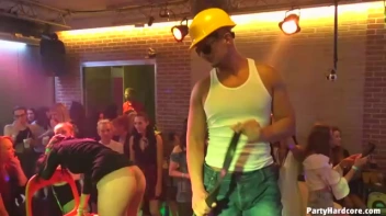 Party Hardcore Gone Crazy Vol. 41 Single Cut: Part 2 - Cam 4 Screencap 35 on www.sinx.com