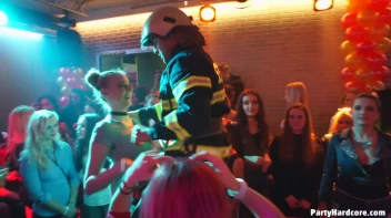 Party Hardcore Gone Crazy Vol. 39 Single Cut: Part 7 - Cam 3 Screencap 11 on www.sinx.com