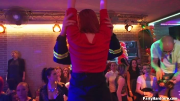 Party Hardcore Gone Crazy Vol. 39 Single Cut: Part 7 - Cam 3 Screencap 15 on www.sinx.com