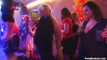 Party Hardcore Gone Crazy Vol. 39 Single Cut: Part 7 - Cam 3 Screencap 40 on www.sinx.com