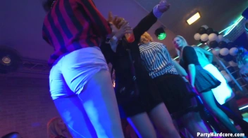 Party Hardcore Gone Crazy Vol. 37 Part 8 - Cam 3 Screencap 116 on www.sinx.com