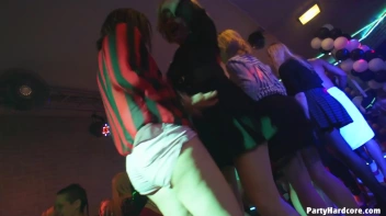 Party Hardcore Gone Crazy Vol. 37 Part 8 - Cam 3 Screencap 117 on www.sinx.com