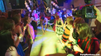 Party Hardcore Gone Crazy Vol. 37 Part 8 - Cam 3 Screencap 28 on www.sinx.com