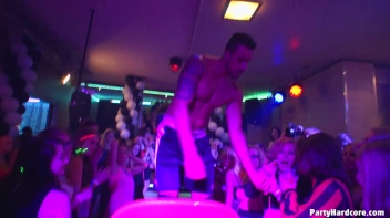 Party Hardcore Gone Crazy Vol. 37 Part 8 - Cam 3 Screencap 32 on www.sinx.com