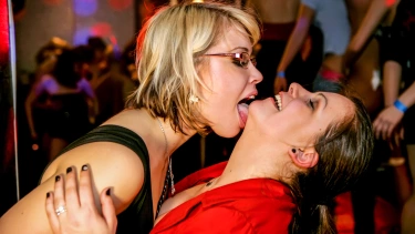 Latest deal - Party Hardcore Vol. 71 Part 3 - Cam 1