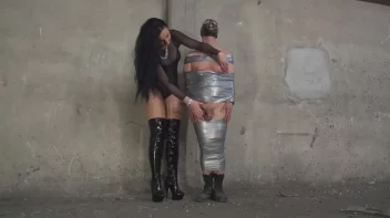 Verpackt und den Schwanz abgemolken Screencap 48 on www.sinx.com