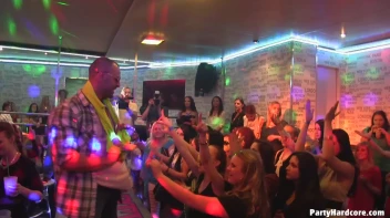 Party Hardcore Gone Crazy Vol. 11 Part 2 - Cam 1 Screencap 17 on www.sinx.com