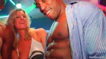 Eurobabe Olympics Part 5 - Main Edit Screencap 49 on www.sinx.com