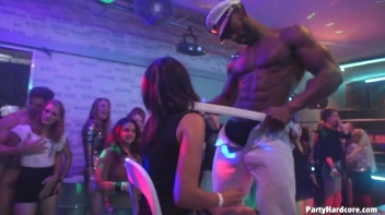 Party Hardcore Gone Crazy Vol. 31 Part 3 - Cam 3 Screencap 96 on www.sinx.com
