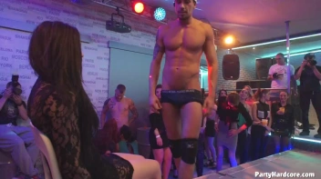 Party Hardcore Gone Crazy Vol. 31 Part 3 - Cam 3 Screencap 11 on www.sinx.com