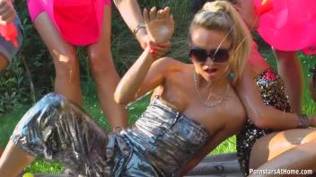 Oiled up Sluts Cam 1 Screencap 12 on www.sinx.com