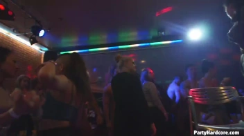 Party Hardcore Gone Crazy Vol. 34 Part 7 - Cam 3 Screencap 91 on www.sinx.com