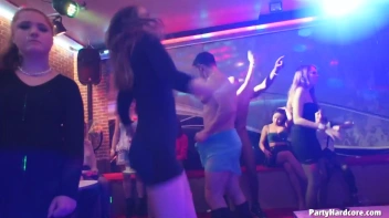Party Hardcore Gone Crazy Vol. 34 Part 7 - Cam 3 Screencap 115 on www.sinx.com