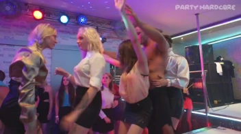 Party Hardcore Gone Crazy Vol. 28 Part 5 - Cam 1 Screencap 12 on www.sinx.com
