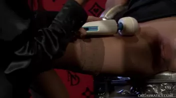 Lesbo Tales From The Dark Side Screencap 52 on www.sinx.com