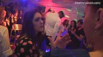 Party Hardcore Gone Crazy Vol. 16 Part 4 - Cam 3 Screencap 93 on www.sinx.com