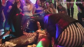 Party Hardcore Gone Crazy Vol. 16 Part 4 - Cam 3 Screencap 69 on www.sinx.com