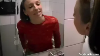 Blowjob Daredevil Takes It To The Park Screencap 76 on www.sinx.com