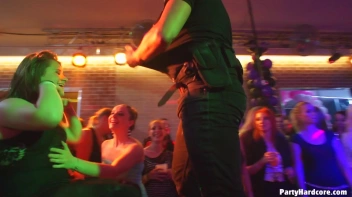 Party Hardcore Gone Crazy Vol. 38 Part 3 - Cam 2 Screencap 93 on www.sinx.com