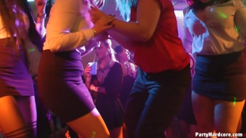 Party Hardcore Gone Crazy Vol. 38 Part 7 - Cam 4 Screencap 56 on www.sinx.com