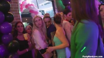Party Hardcore Gone Crazy Vol. 38 Part 7 - Cam 4 Screencap 75 on www.sinx.com