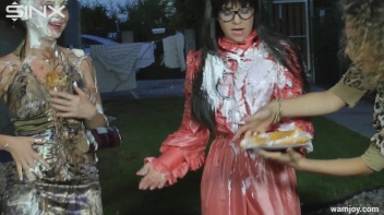 Playful Girls Splat Each Other With Cream Pies - Cam 2 Screencap 9 on www.sinx.com