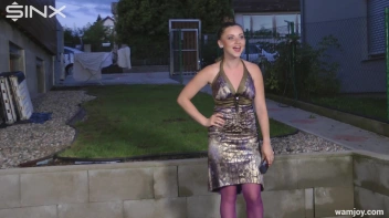 Playful Girls Splat Each Other With Cream Pies - Cam 2 Screencap 2 on www.sinx.com