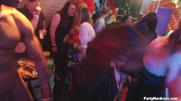 Party Hardcore Gone Crazy Vol. 36 Part 4 - Cam 2 Screencap 87 on www.sinx.com