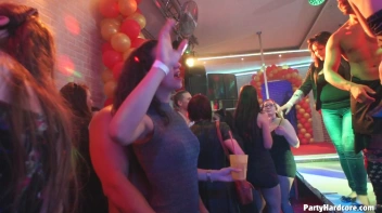 Party Hardcore Gone Crazy Vol. 36 Part 4 - Cam 2 Screencap 92 on www.sinx.com