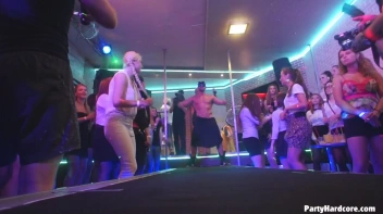 Party Hardcore Gone Crazy Vol. 30 Part 2 - Cam 1 Screencap 39 on www.sinx.com