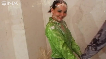 Sugar Coated Sploshing Sluts Screencap 91 on www.sinx.com