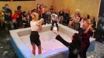 Dirty Games Screencap 19 on www.sinx.com