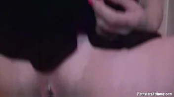 Brits Piss Best Screencap 16 on www.sinx.com