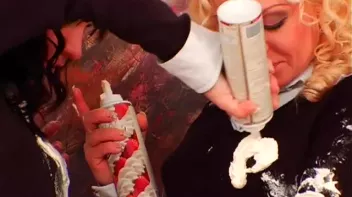 CATHOLIC SCHOOL BABES RULE! Screencap 22 on www.sinx.com