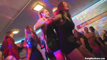 Party Hardcore Gone Crazy Vol. 29 Part 6 - Cam 2 Screencap 72 on www.sinx.com