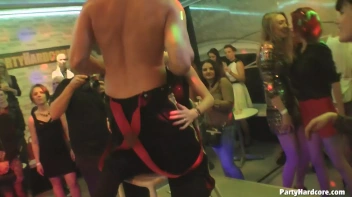 Party Hardcore Gone Crazy Vol. 31 Part 1 - Cam 4 Screencap 70 on www.sinx.com