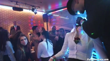 Party Hardcore Gone Crazy Vol. 34 Part 5 - Cam 2 Screencap 36 on www.sinx.com