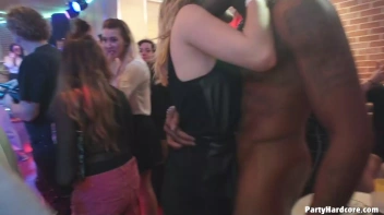 Party Hardcore Gone Crazy Vol. 34 Part 5 - Cam 2 Screencap 54 on www.sinx.com