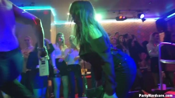 Party Hardcore Gone Crazy Vol. 34 Part 5 - Cam 2 Screencap 80 on www.sinx.com