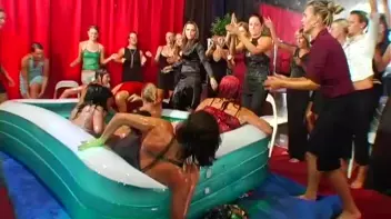 Katty vs. Julia Messy Fight Screencap 106 on www.sinx.com