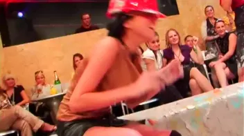 Struggling in the Mud Screencap 91 on www.sinx.com